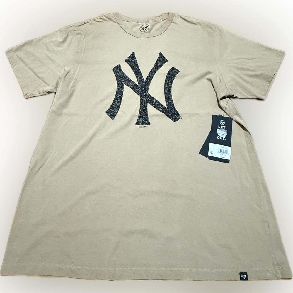 ‘47 Brand Light Tan New York Yankees T-Shirt